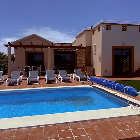 Vista Verde, Luxury Family Front Line Golf, Hot Tub,pool Table, 8 Pers, וילה