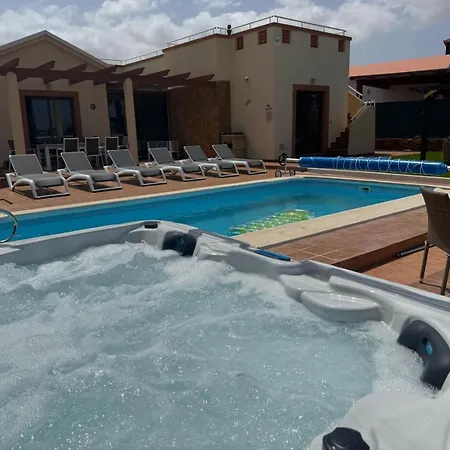 Vista Verde, Luxury Family Front Line Golf, Hot Tub,pool Table, 8 Pers, קלטה דה פוסטה