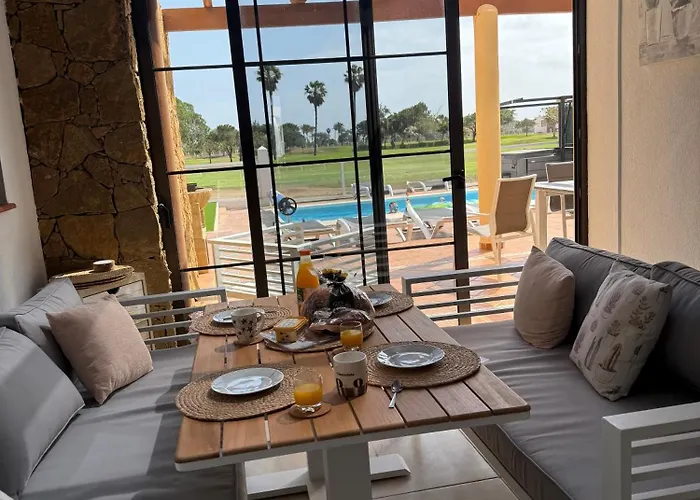 Villa Vista Verde, Luxury Family Front Line Golf, Hot Tub,pool Table, 8 Pers, Caleta De Fuste